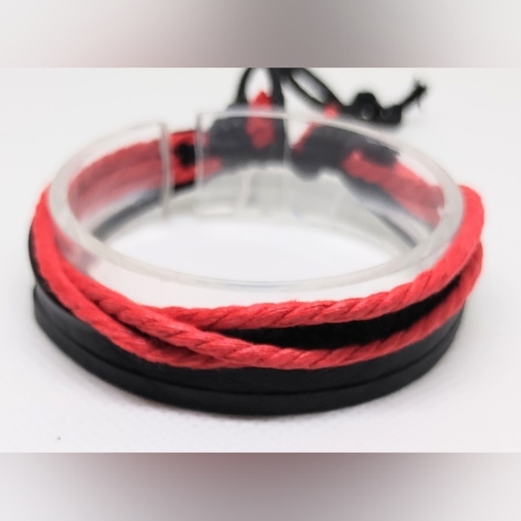 Other - Men's Bracelet Leather Layered Black Red New F29